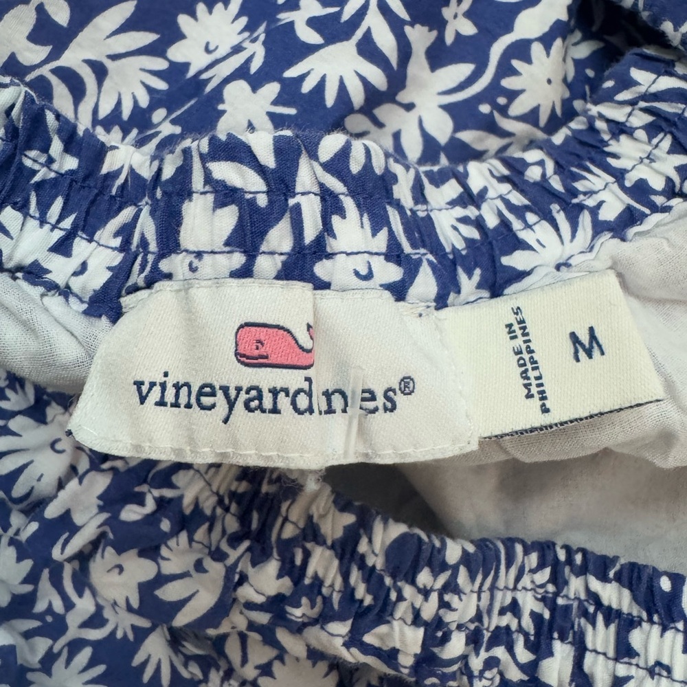 Vineyard Vine Romper Women Medium Blue White Floral Pockets Tie Lined Preppy - Picture 3 of 8